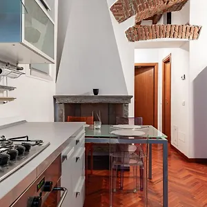  Appartamento Ticinese Livings Comfy - Full City Center