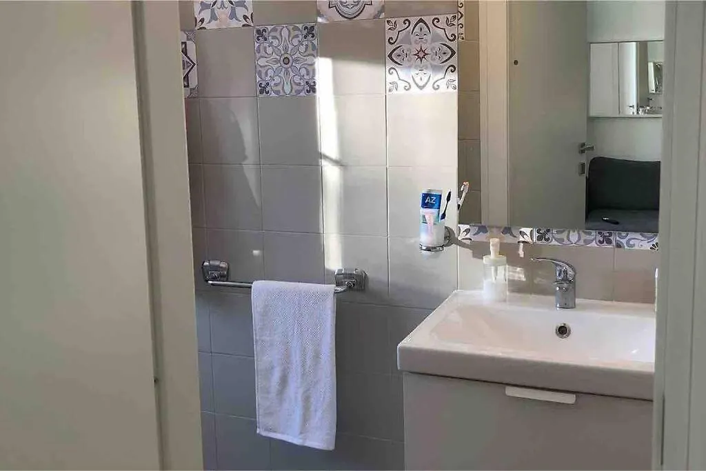 Design Moderno:Monolocale Spazioso Vicino Metro M2 Milan 0*,
